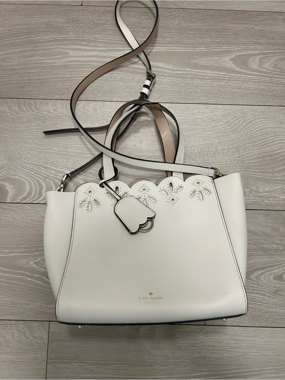 Kate Spade Magnolia Street Eyelet Mini Mina Satche - Picture 3 of 7